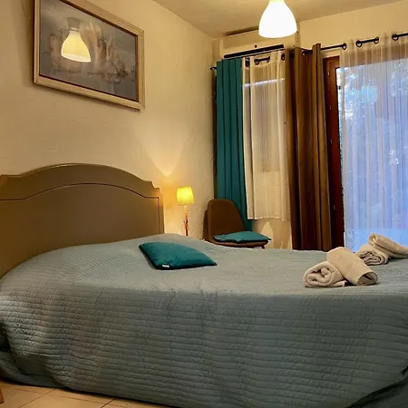 Ξενοδοχείο Le Patio 3*