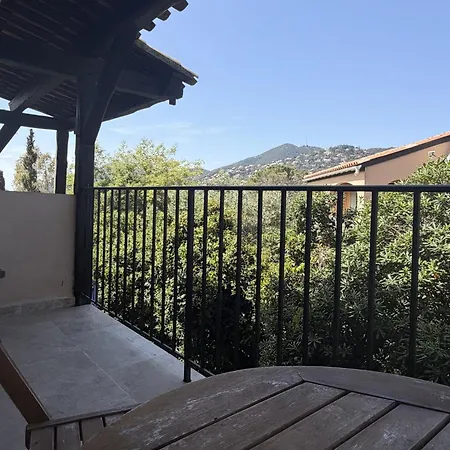 Le Patio Hotel 3*