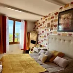 Le Patio Hotel