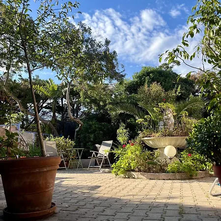 Le Patio فندق تيول سور مير