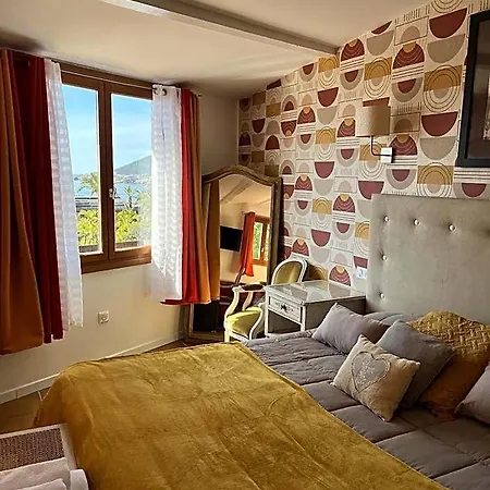 Le Patio Hotel