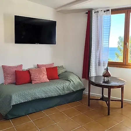 Le Patio 3*