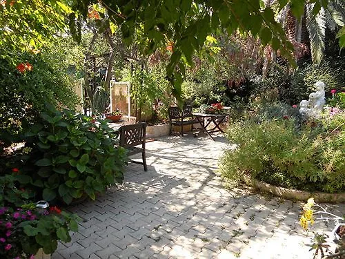 Le Patio Hotell
